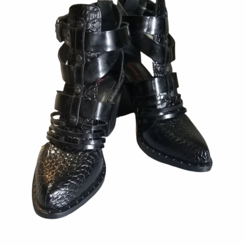 LUXURY Rebel Shoes, Color Black, Size 36